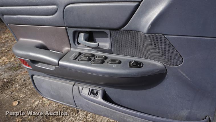 image for item DF1513 2000 Ford Crown Victoria Police Interceptor