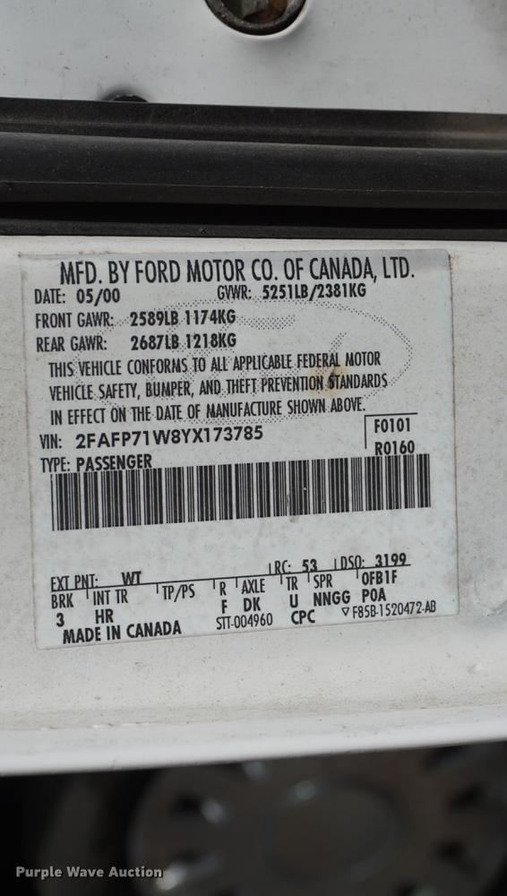 image for item DF1513 2000 Ford Crown Victoria Police Interceptor