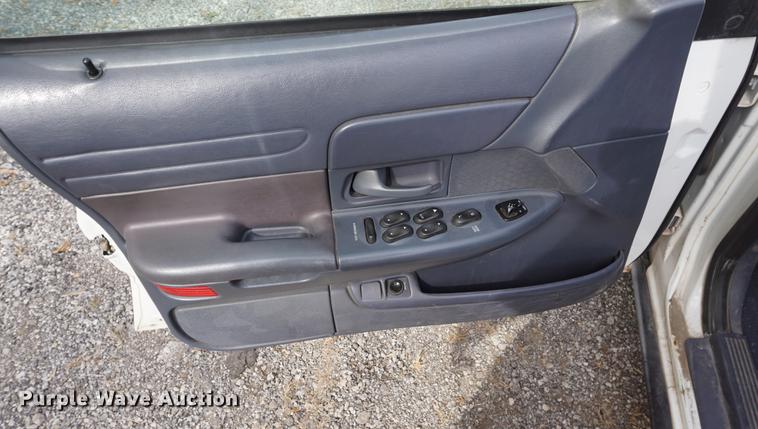 image for item DF1514 2000 Ford Crown Victoria Police Interceptor