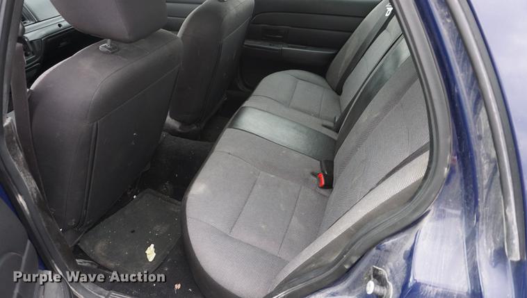 image for item DF1557 2011 Ford Crown Victoria Police Interceptor