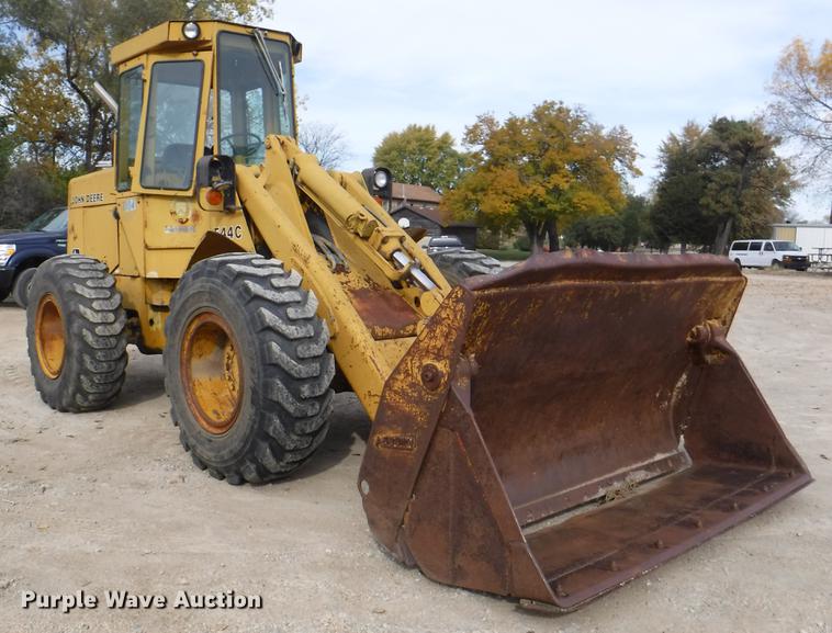 image for item DF1563 1983 John Deere 544C wheel loader