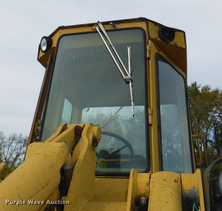 image for item DF1563 1983 John Deere 544C wheel loader