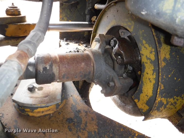 image for item DF1563 1983 John Deere 544C wheel loader