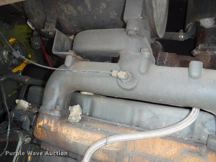 image for item DF1563 1983 John Deere 544C wheel loader