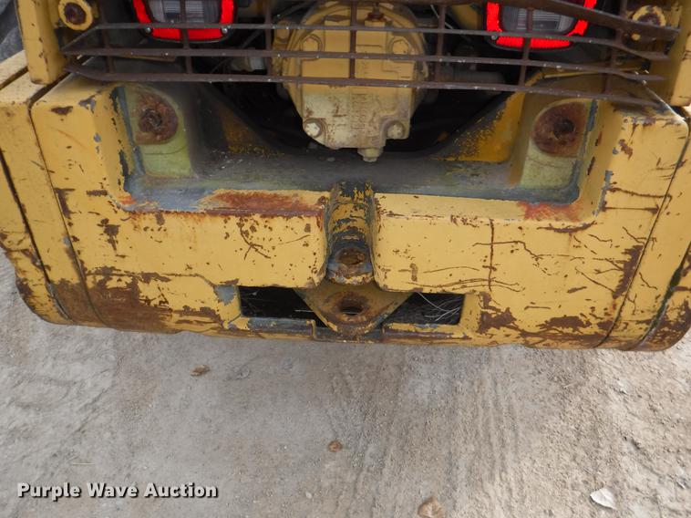 image for item DF1563 1983 John Deere 544C wheel loader