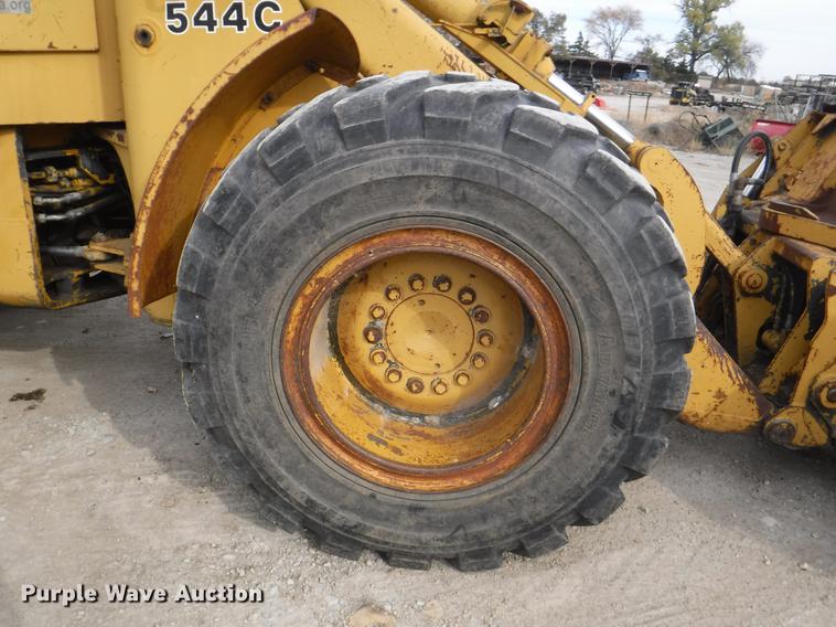 image for item DF1563 1983 John Deere 544C wheel loader