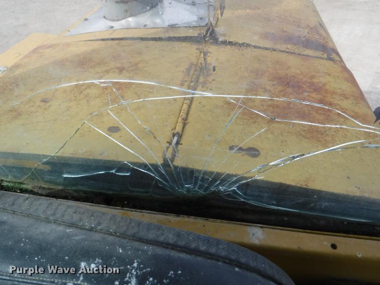 image for item DF1563 1983 John Deere 544C wheel loader