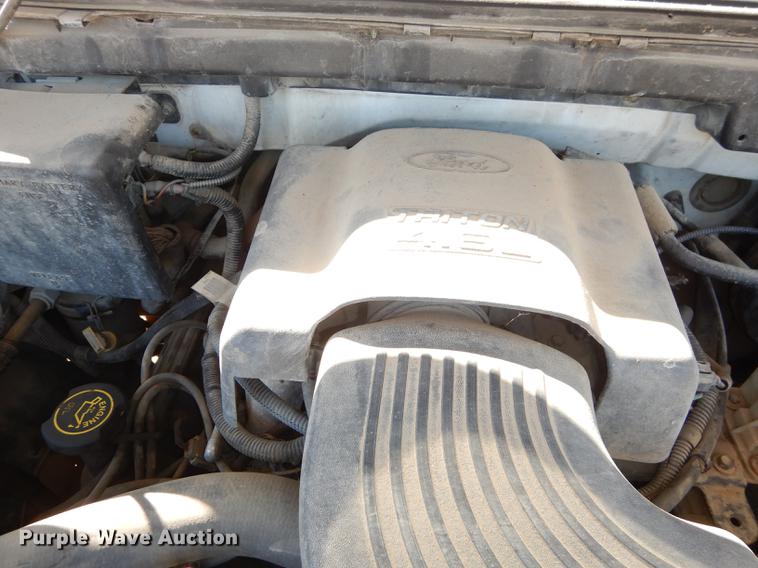 image for item DF1897 1997 Ford F150 SuperCab pickup truck