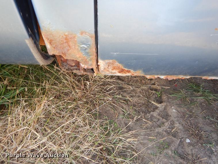 image for item DF1899 1988 Chevrolet 1500 pickup truck