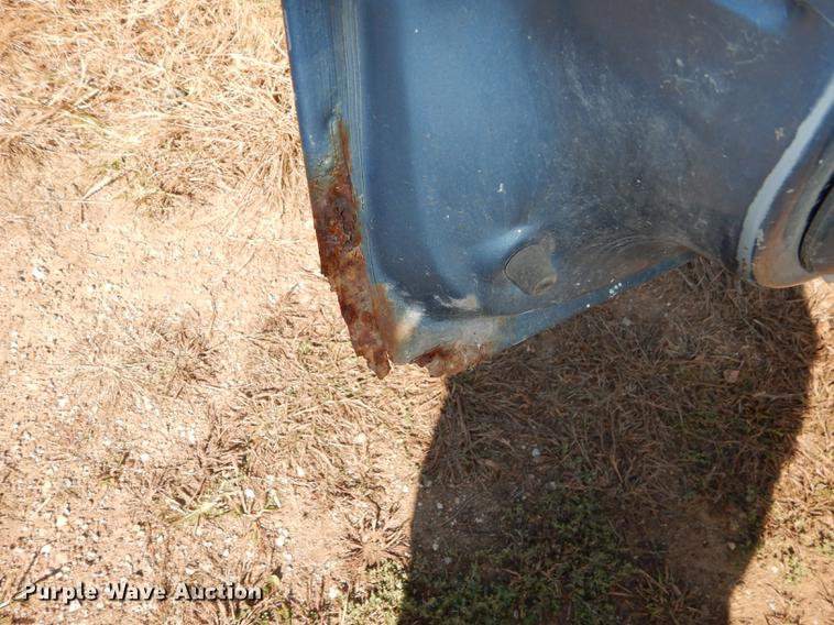 image for item DF1899 1988 Chevrolet 1500 pickup truck