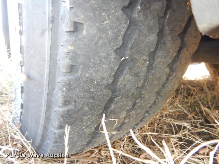 image for item DF1900 2005 Chevrolet Silverado 1500 Ext. Cab pickup truck