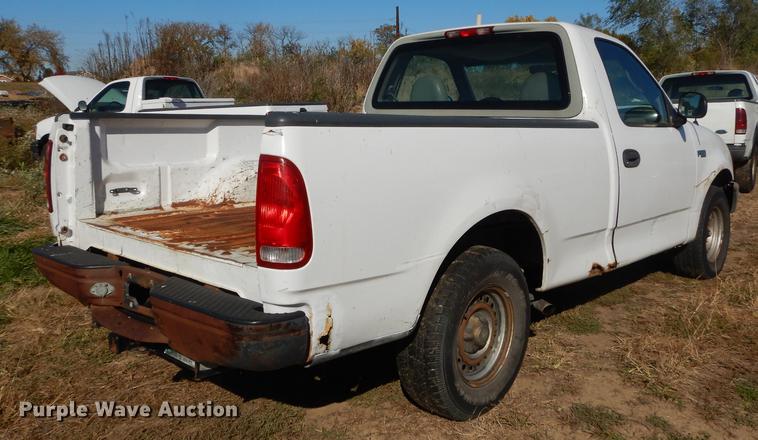 image for item DF1913 1997 Ford F150 pickup truck