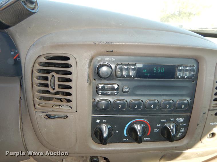 image for item DF1913 1997 Ford F150 pickup truck