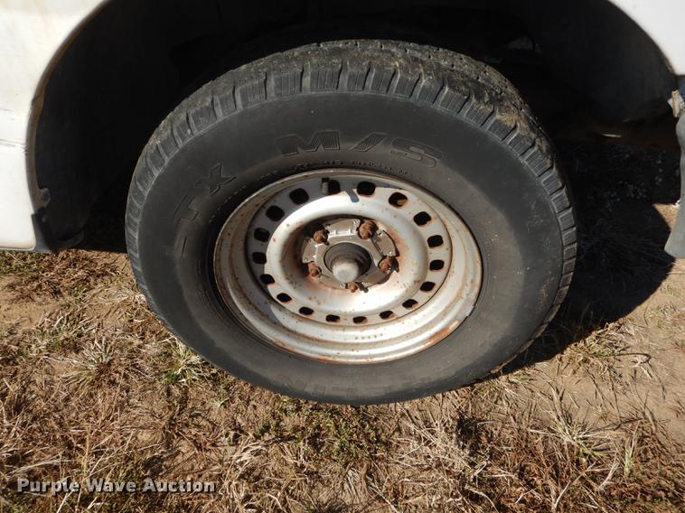 image for item DF1913 1997 Ford F150 pickup truck