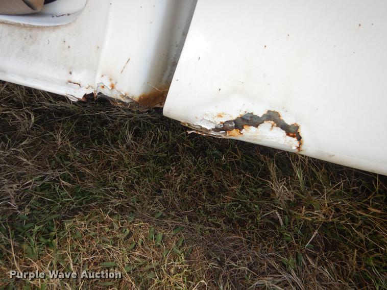 image for item DF1913 1997 Ford F150 pickup truck