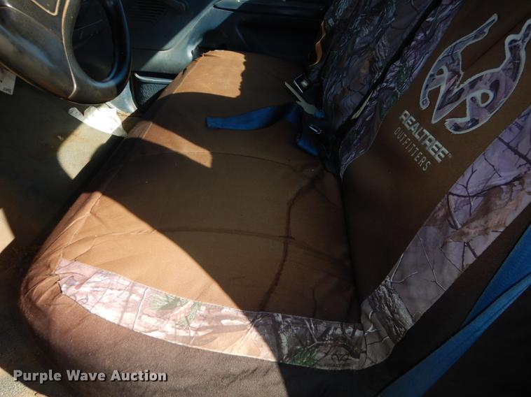 image for item DF1915 1995 Ford F150 pickup truck