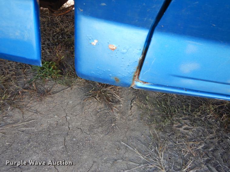 image for item DF1915 1995 Ford F150 pickup truck