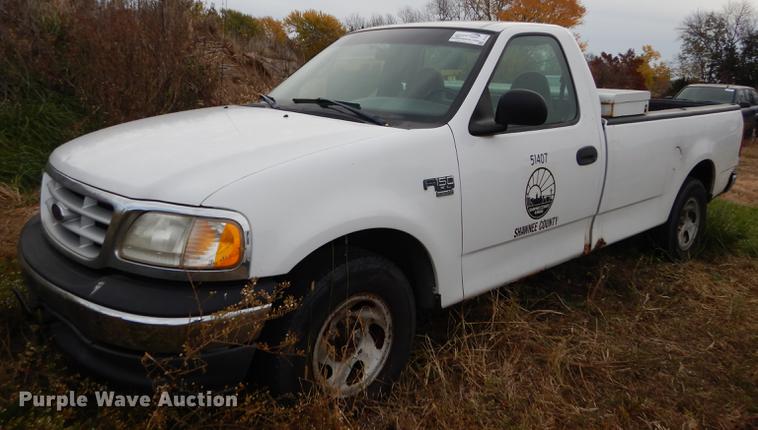 image for item DF1916 1999 Ford F150 pickup truck