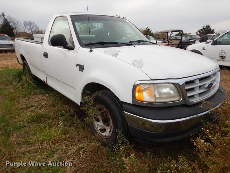 image for item DF1916 1999 Ford F150 pickup truck