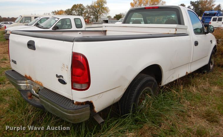 image for item DF1916 1999 Ford F150 pickup truck