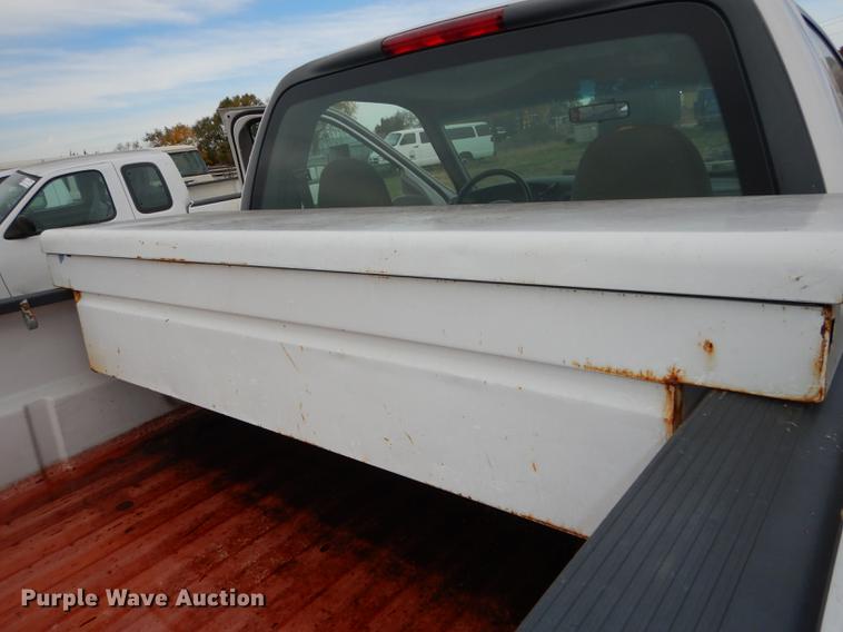 image for item DF1916 1999 Ford F150 pickup truck