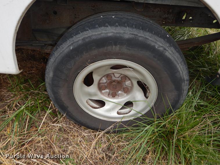 image for item DF1916 1999 Ford F150 pickup truck