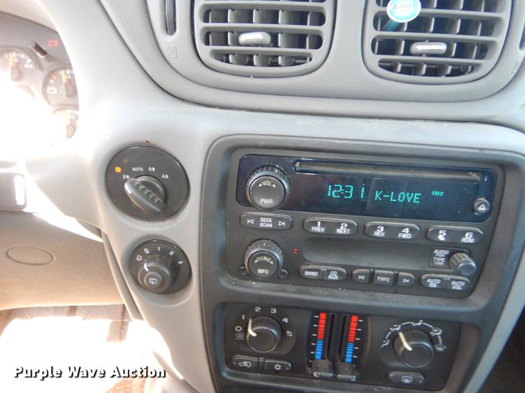 image for item DF1917 2008 Chevrolet TrailBlazer LS SUV