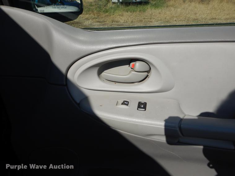 image for item DF1917 2008 Chevrolet TrailBlazer LS SUV