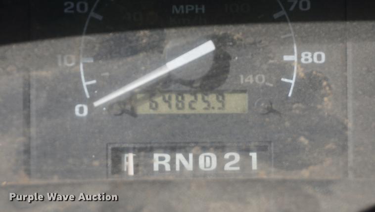 image for item DF1921 1997 Ford F250 HD pickup truck