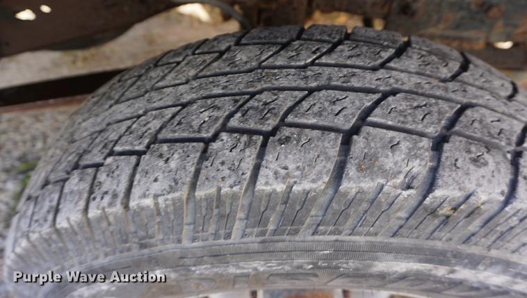 image for item DF1921 1997 Ford F250 HD pickup truck