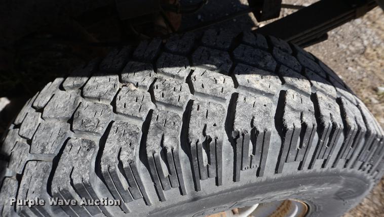 image for item DF1921 1997 Ford F250 HD pickup truck