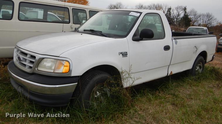 image for item DF1925 1999 Ford F150 pickup truck