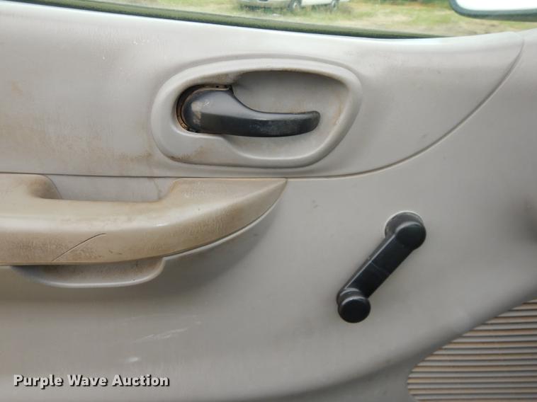 image for item DF1925 1999 Ford F150 pickup truck