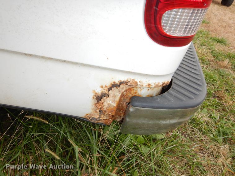 image for item DF1925 1999 Ford F150 pickup truck