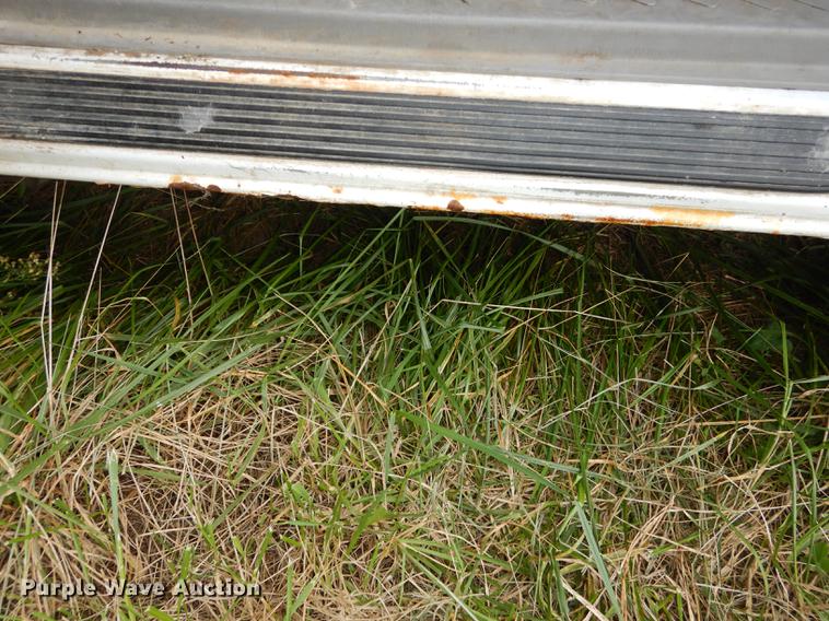 image for item DF1925 1999 Ford F150 pickup truck