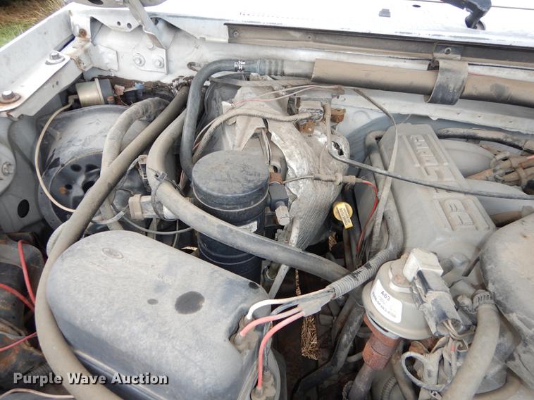 image for item DF1926 1996 Ford F250 XL pickup truck