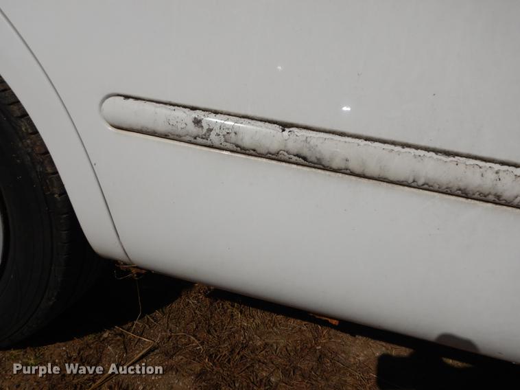 image for item DF1927 1996 Ford Taurus