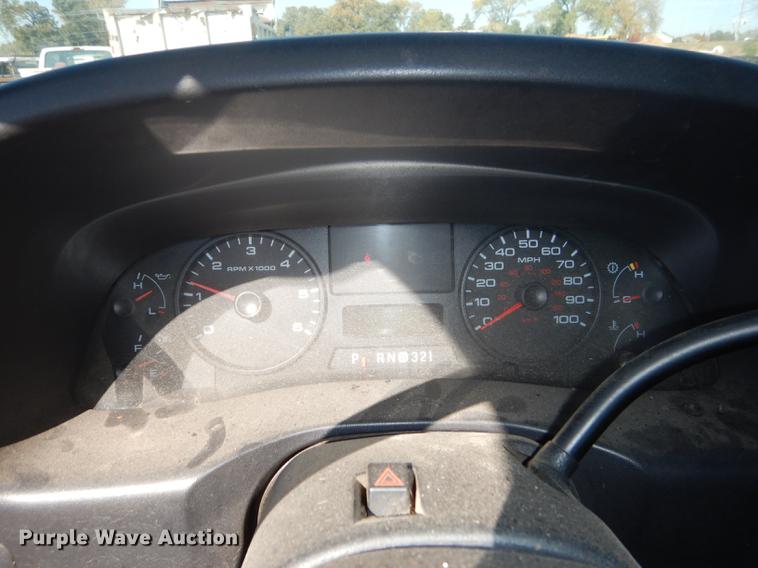 image for item DF1932 2005 Ford F250 Super Duty SuperCab pickup truck