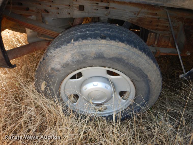 image for item DF1932 2005 Ford F250 Super Duty SuperCab pickup truck