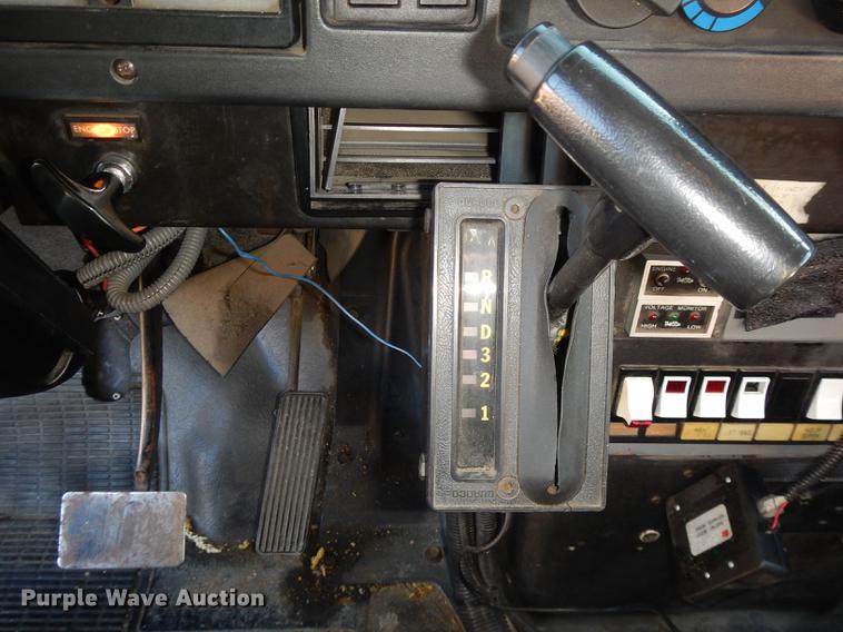 image for item DF1938 1993 International 4700 fire truck