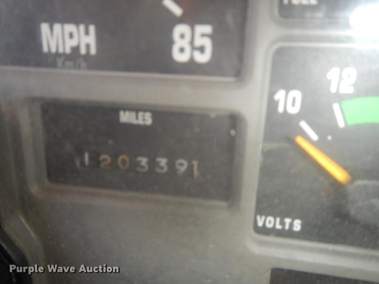 image for item DF1938 1993 International 4700 fire truck