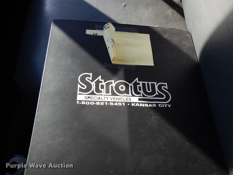 image for item DF1938 1993 International 4700 fire truck