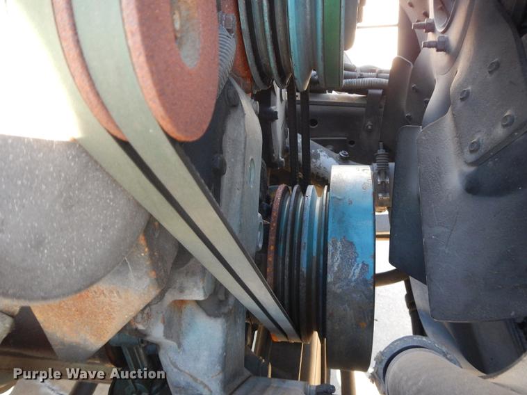 image for item DF1938 1993 International 4700 fire truck