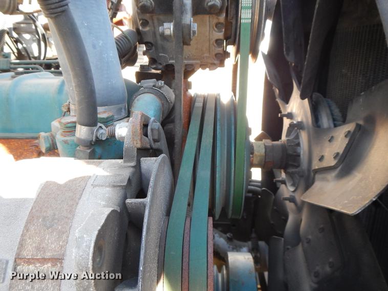 image for item DF1938 1993 International 4700 fire truck