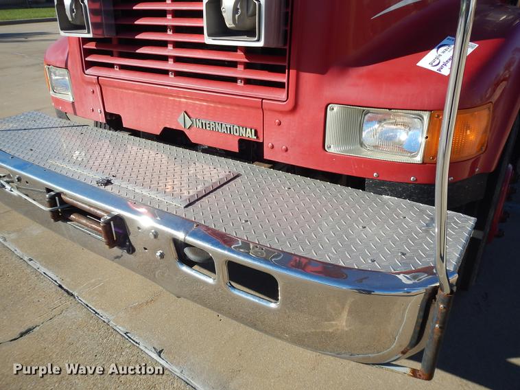 image for item DF1938 1993 International 4700 fire truck
