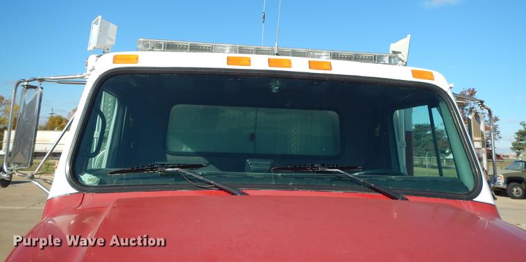 image for item DF1938 1993 International 4700 fire truck