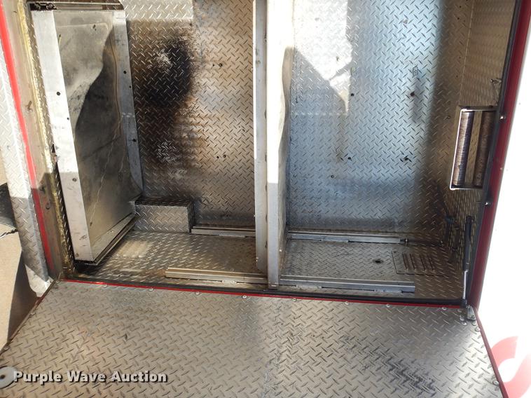 image for item DF1938 1993 International 4700 fire truck