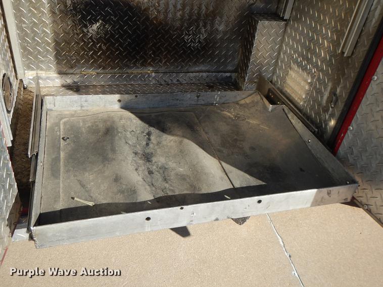 image for item DF1938 1993 International 4700 fire truck