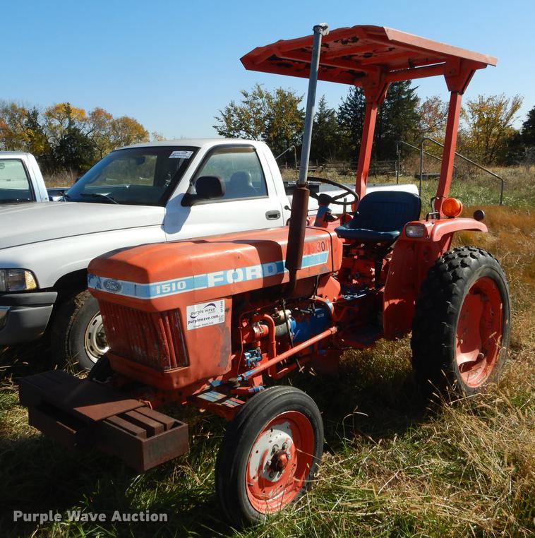 image for item DF1946 Ford 1510 tractor