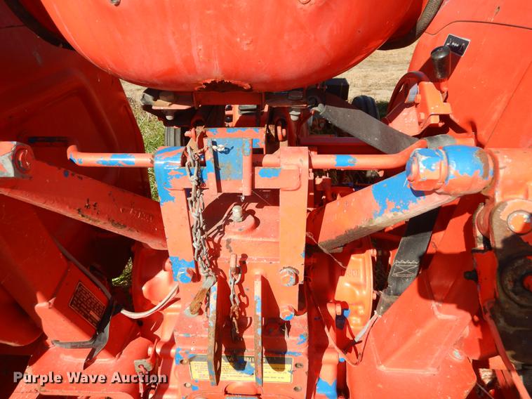 image for item DF1946 Ford 1510 tractor